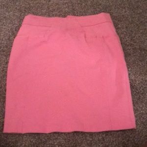 H&M bright pink skirt